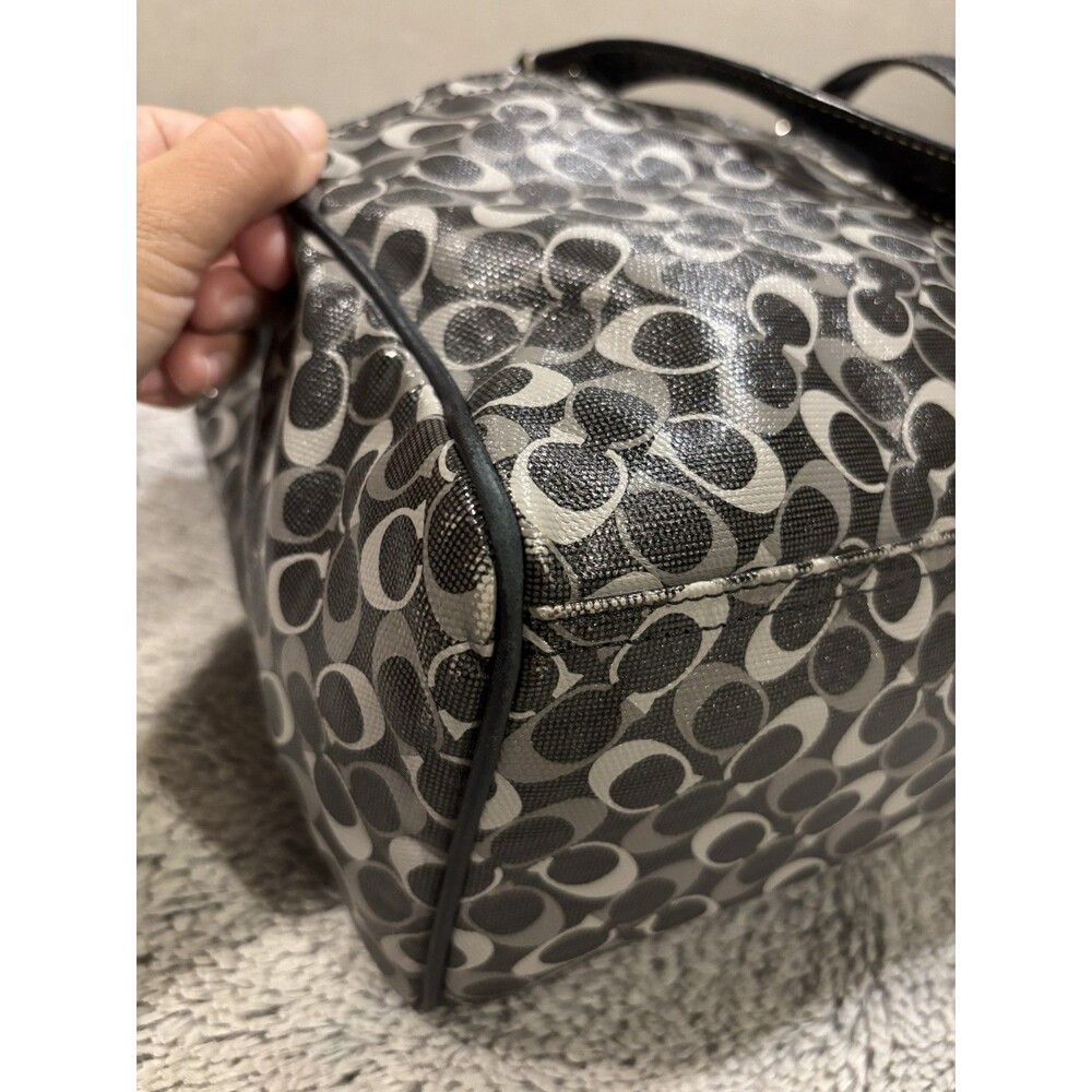 Coach Chelsea Gray & Black Opt Art XL Weekender/Diaper Bag Carryall Tote - Picture 13 of 16
